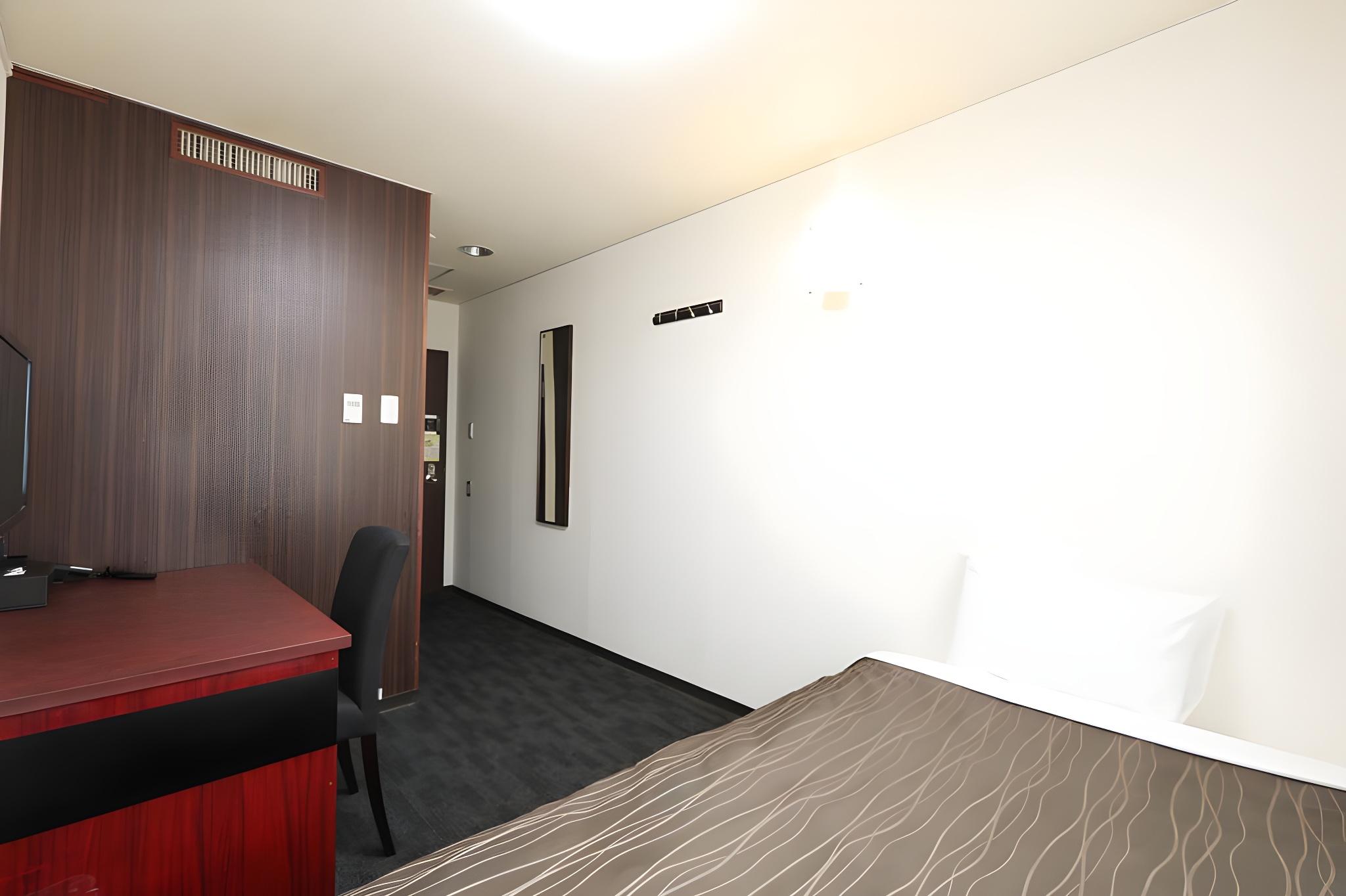 Semi Room, Single, Semi Double Bed, Smoking