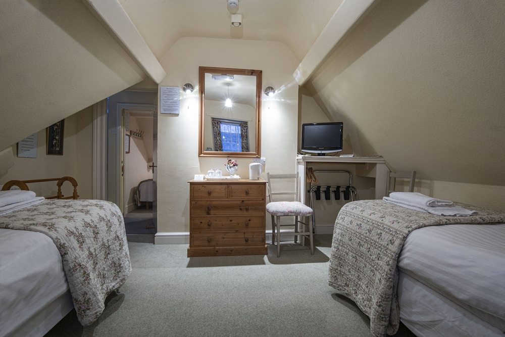 Garth Dderwen Victorian Guest House 12/48