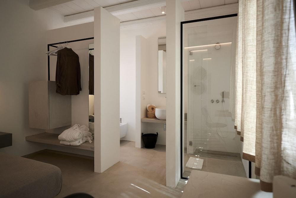 Musae Relais and Spa 48/50