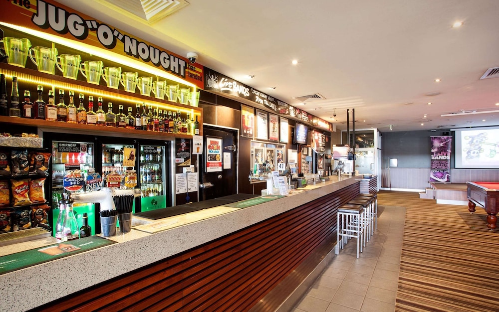 Dalrymple Hotel 16/67