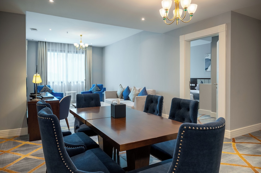 Shraao Hotel 68/78