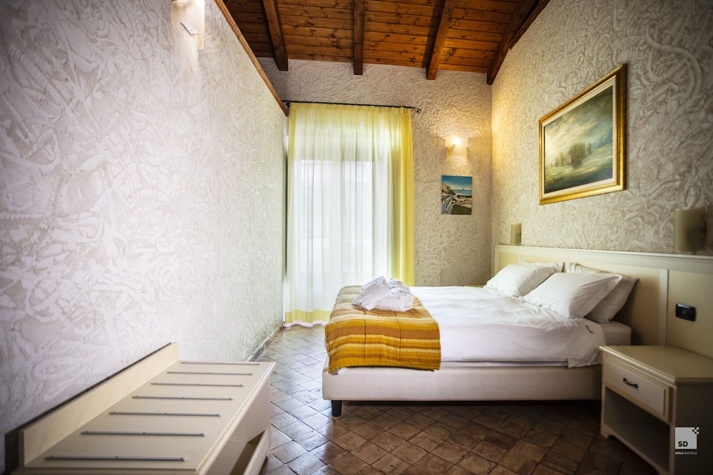 Residenza I Gioielli 10/35