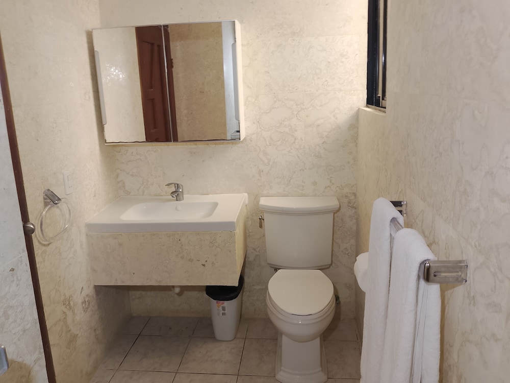 Hotel Garant & Suites 46/49
