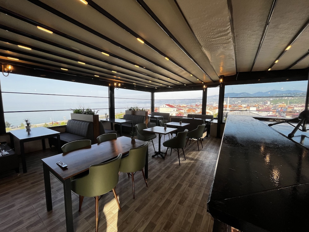 Avni Bey Otel 36/43