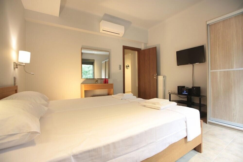 Meni Apartments Hotel 14/26