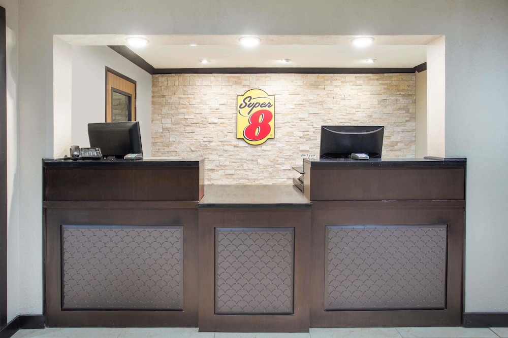 Super 8 by Wyndham Billings MT 11/52