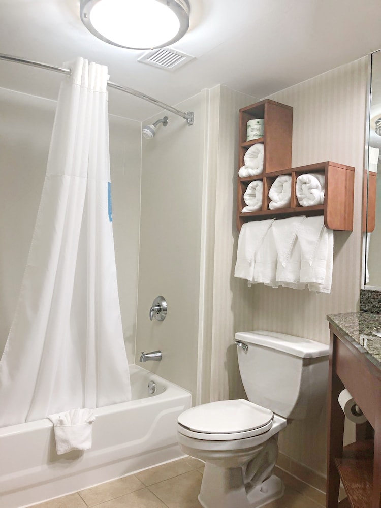 Hampton Inn Athens GA 16/70