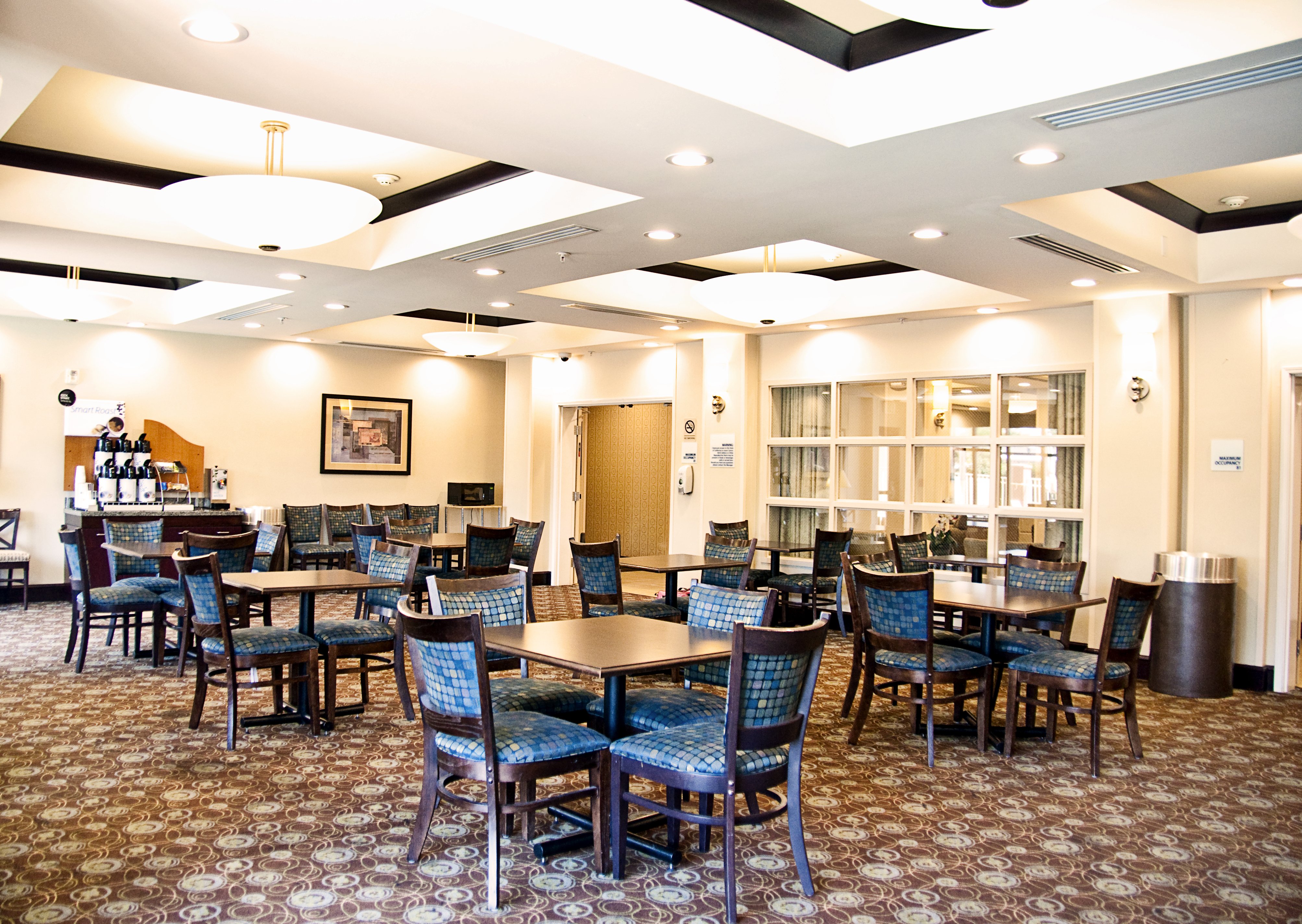 Holiday Inn Express Hotel Clovis Fresno 57/76
