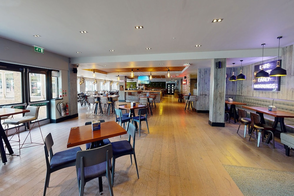 Village Hotel - Maidstone 52/68