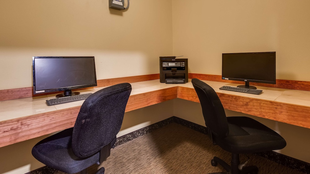 Best Western Plus Grapevine Inn 39/42