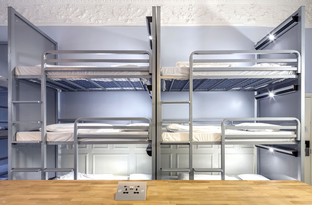 Astor Kensington Hostel 25/29