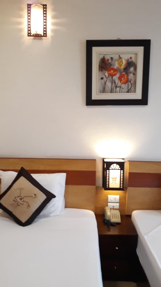 Hanoi Street Hotel 32/50