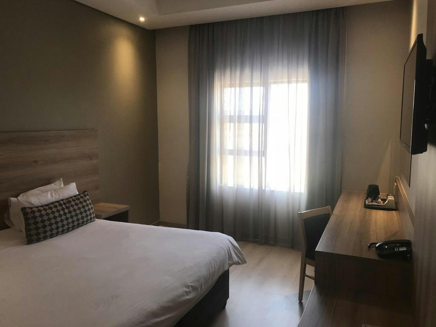Regal Inn Hotel Midrand 7/14