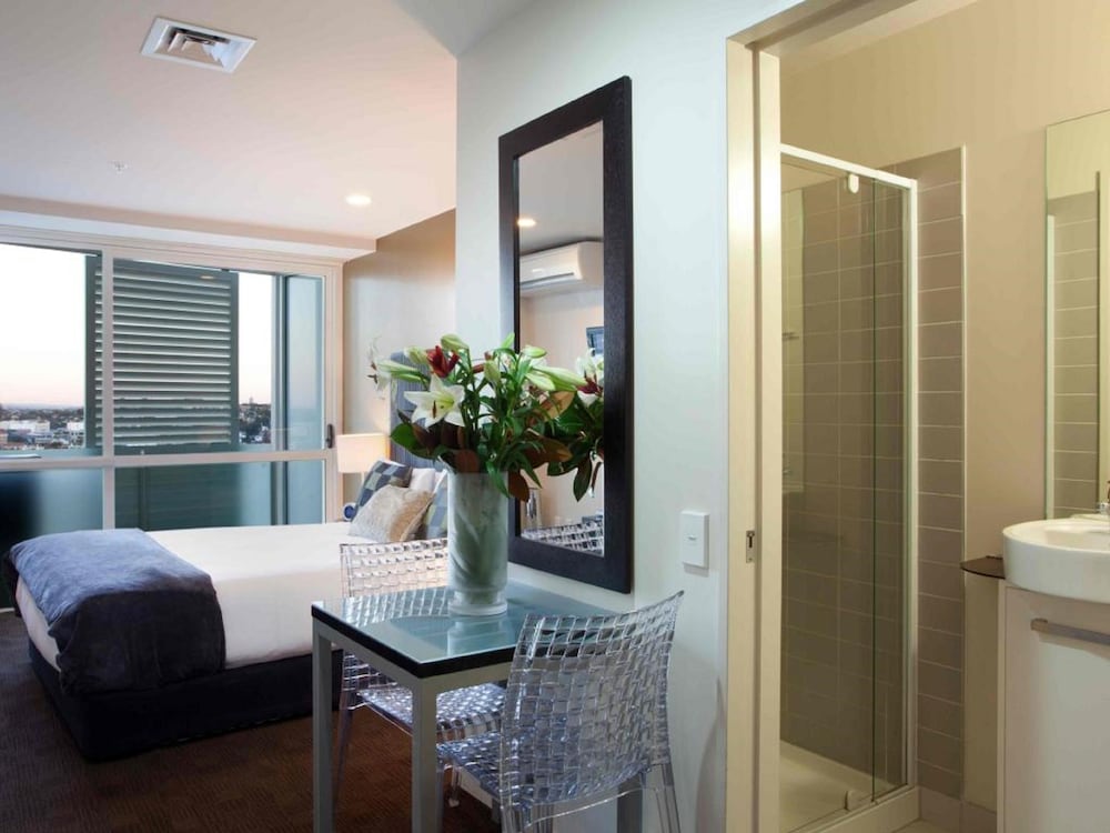 The Quadrant Hotel and Suites 29/70