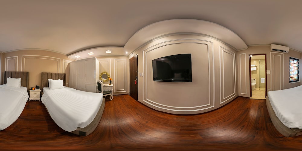 Mia Hotel 16/39