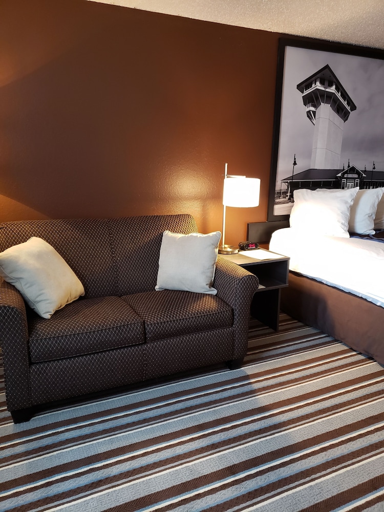 Super 8 by Wyndham North Platte 31/37