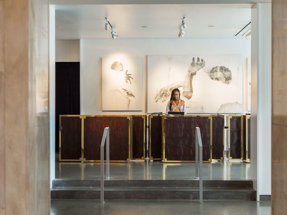 21C Museum Lexington Hotel 8/65