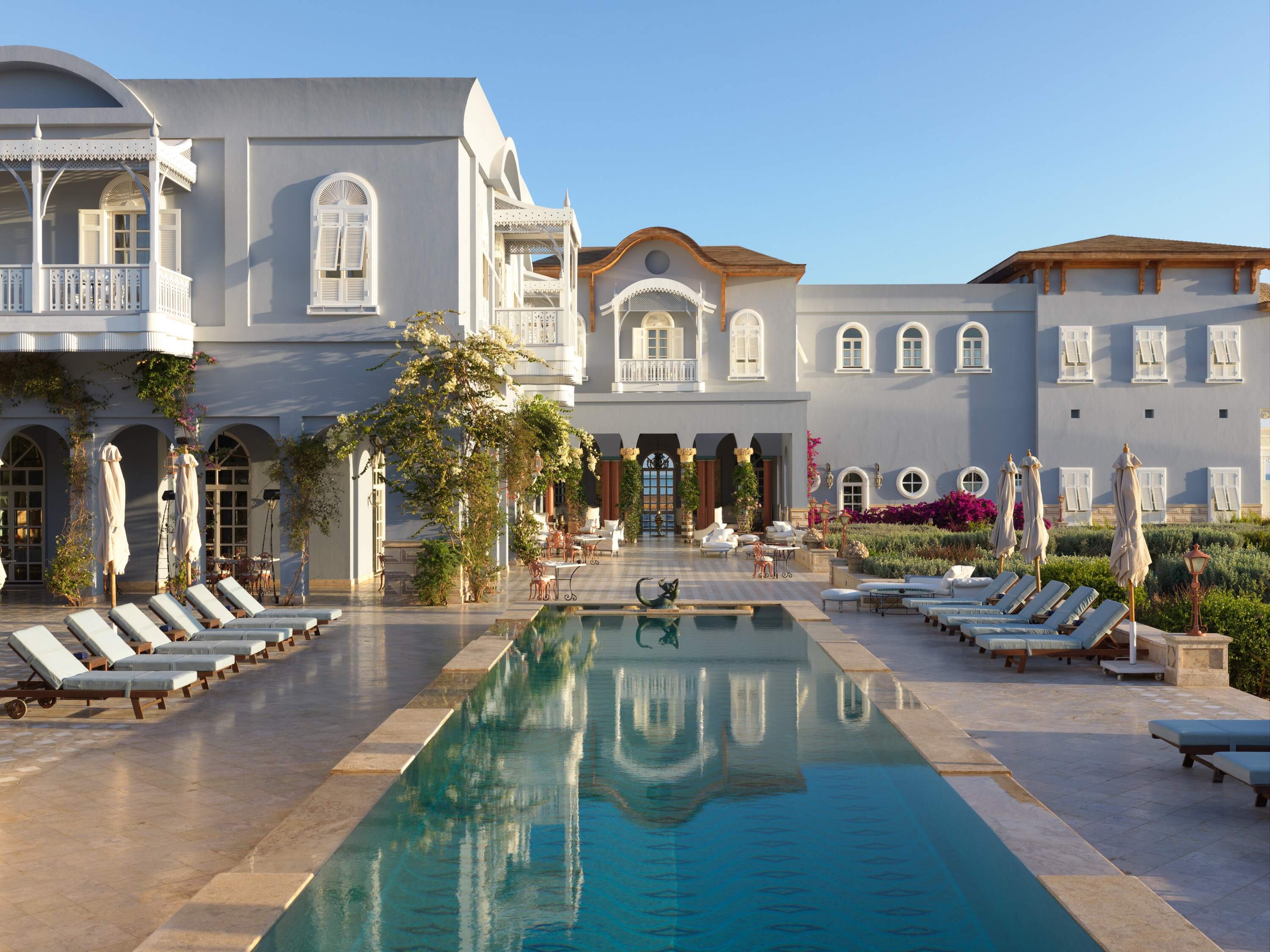 La Maison Bleue Adults Only 20/23