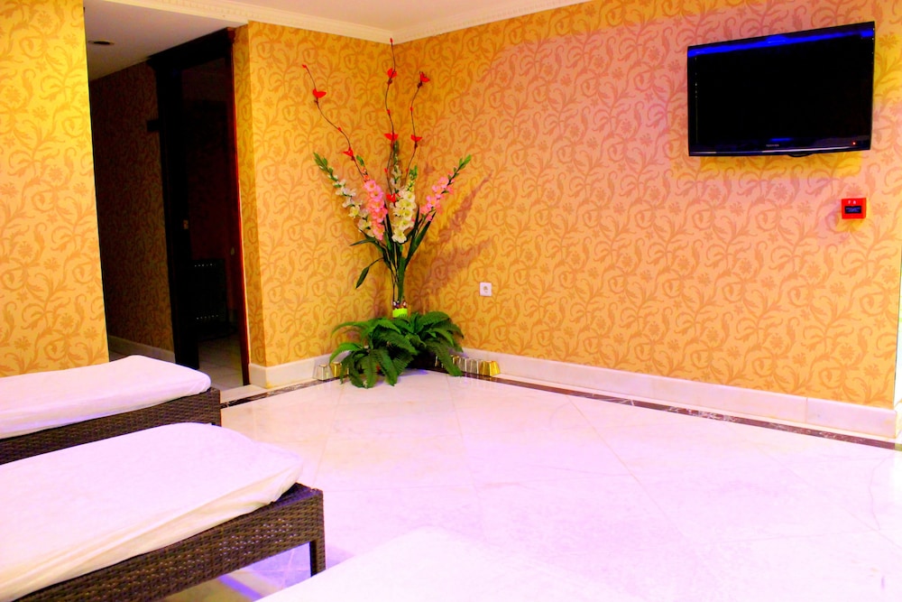 Topkapi Inter Istanbul Hotel 66/69