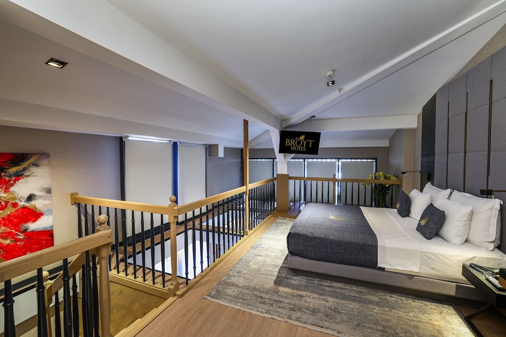 Broyt Hotel 21/50