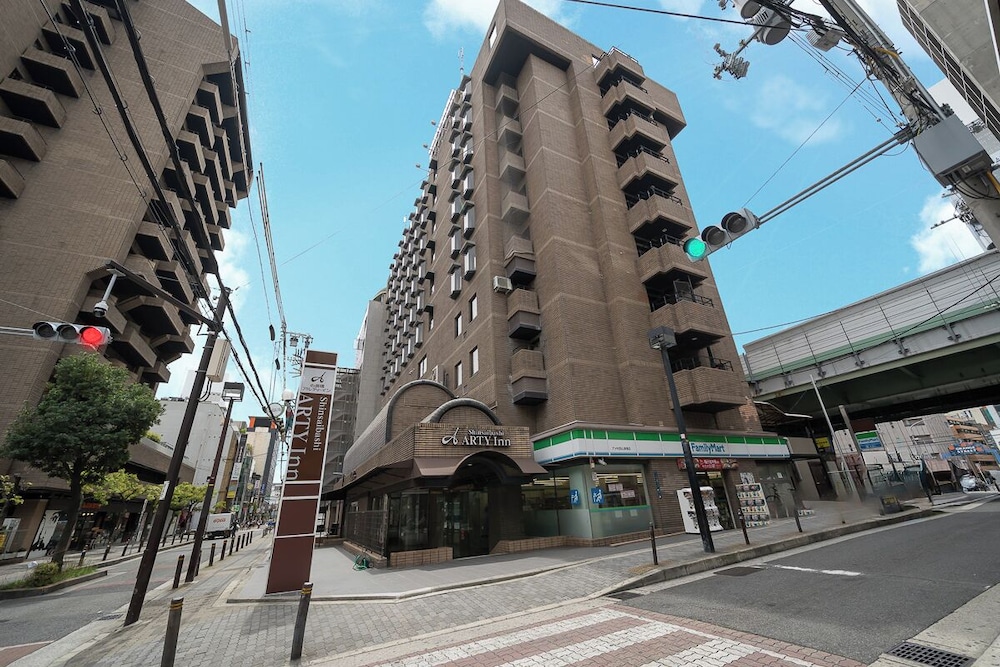 Shinsaibashi Arty Inn 30/35