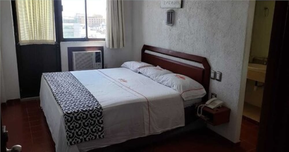 Hotel Candilejas 14/29