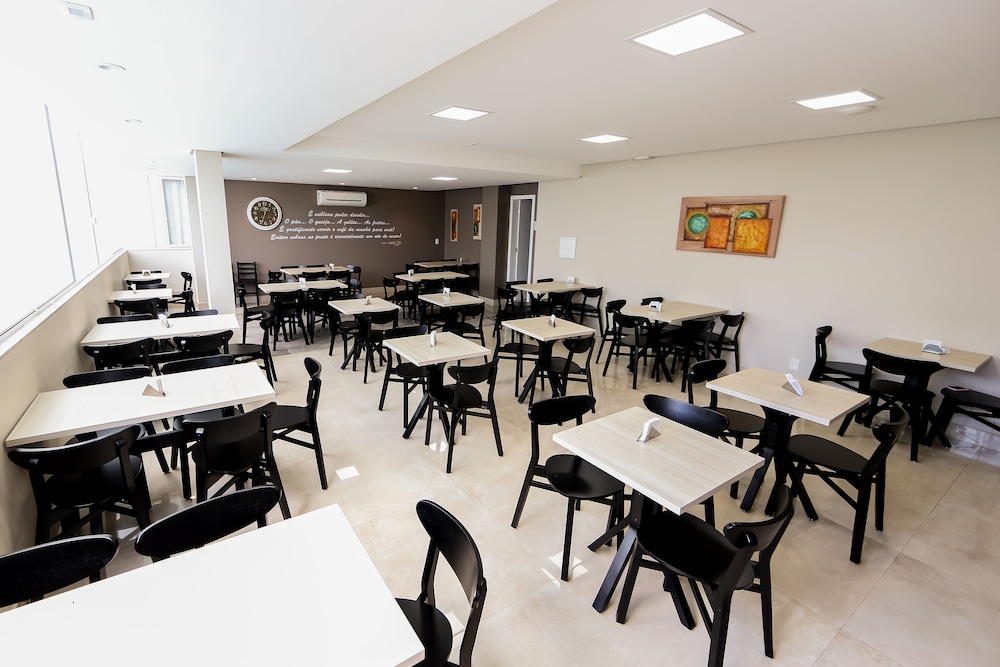 Das Nacoes 40/48