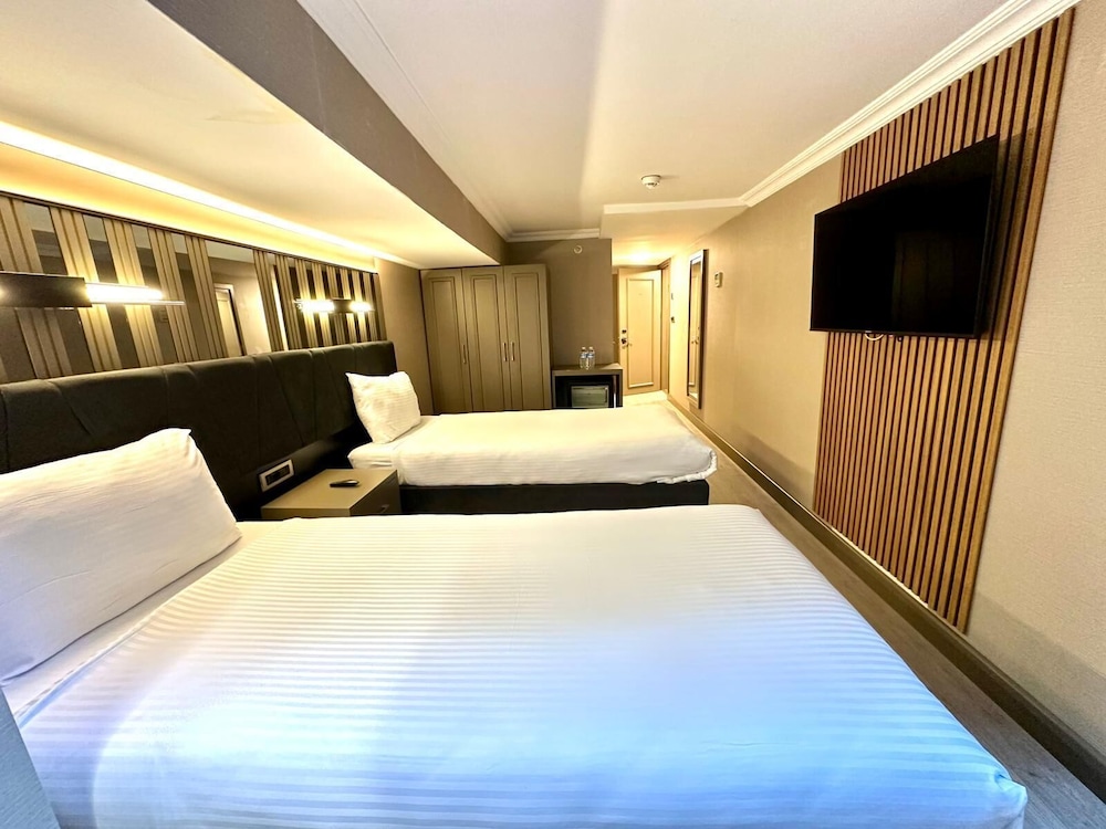 Aven Hotel 39/60