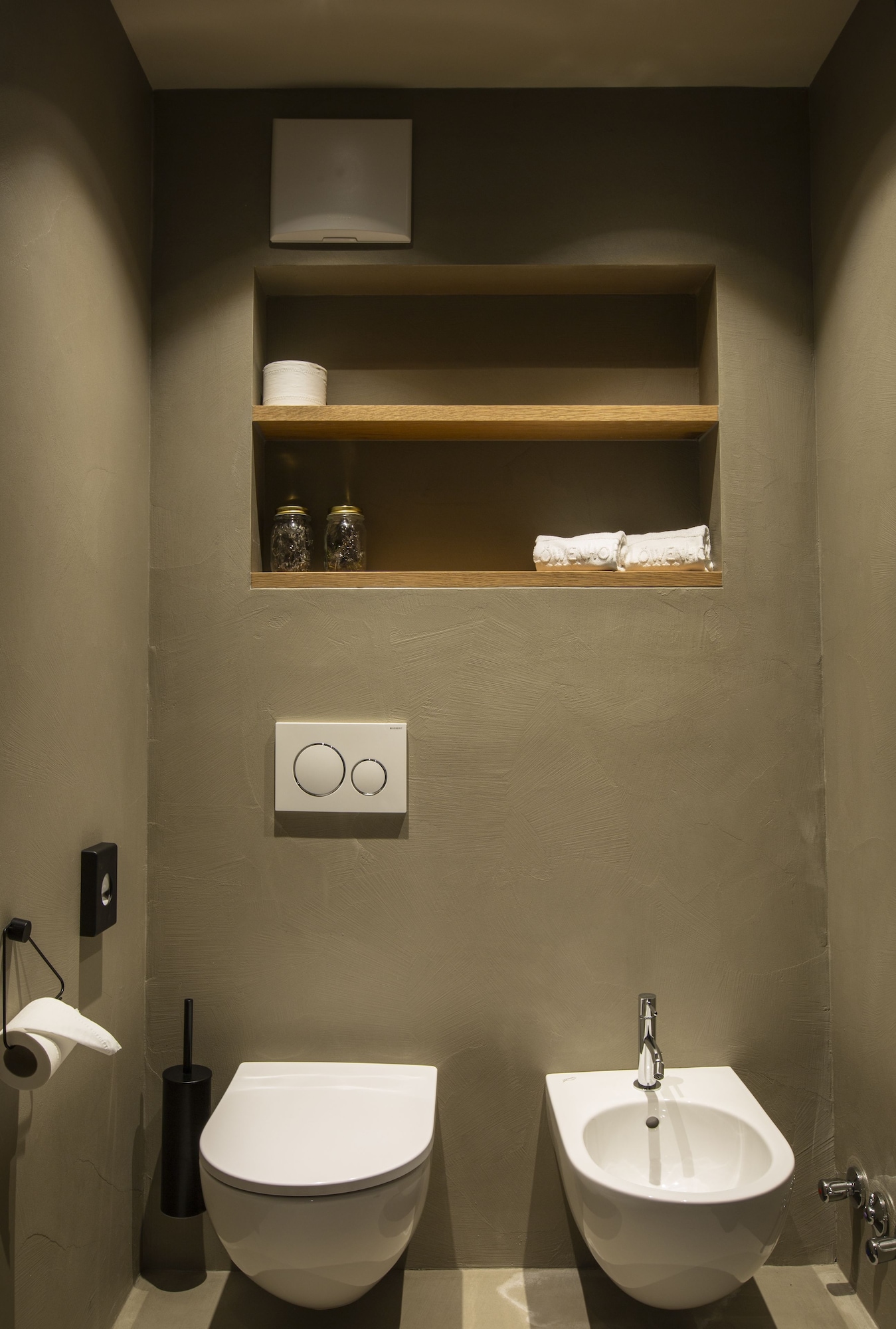 غرفة رومانسية بسرير كوين بشرفة، Hotel Löwenhof 2/2