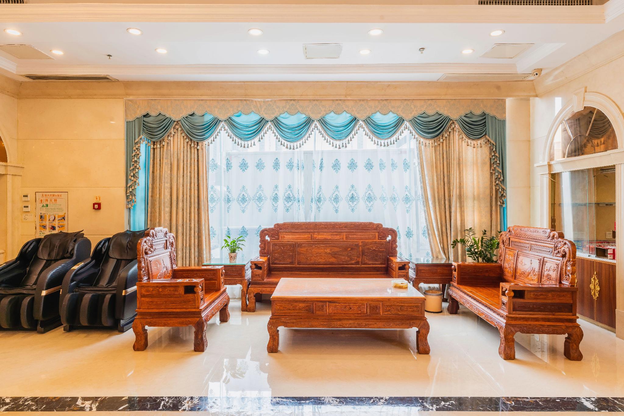 Vienna International Hotel (Foshan Nanhai City Plaza) 33/37
