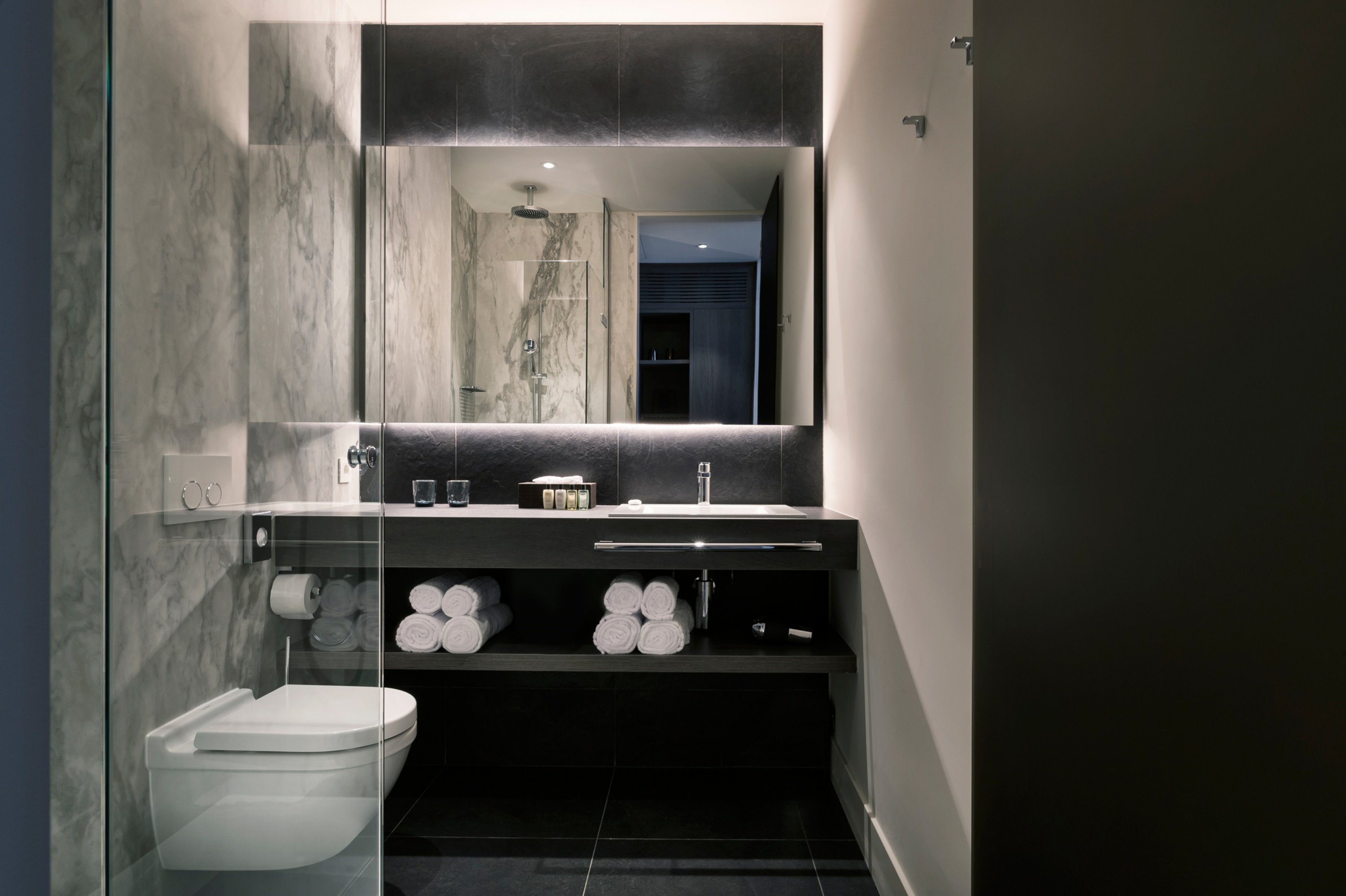 Terhills Hotel - Different Hotels 58/59