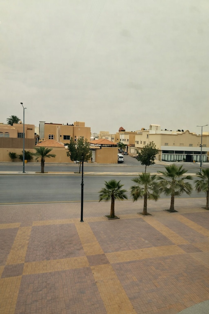 Duset Hotel 57/58