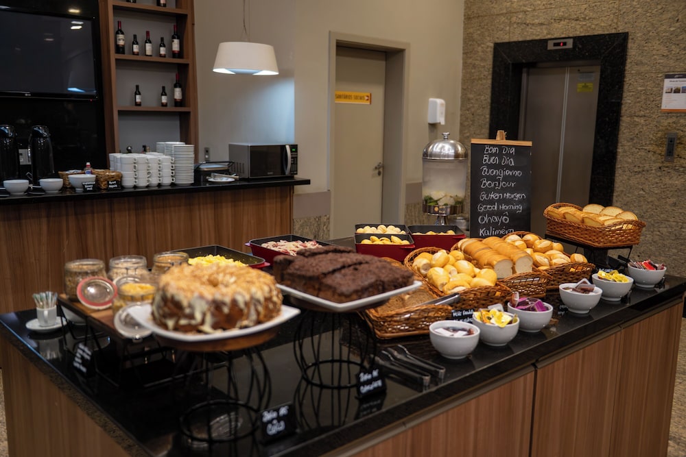 Hotel Continental Business 29/48
