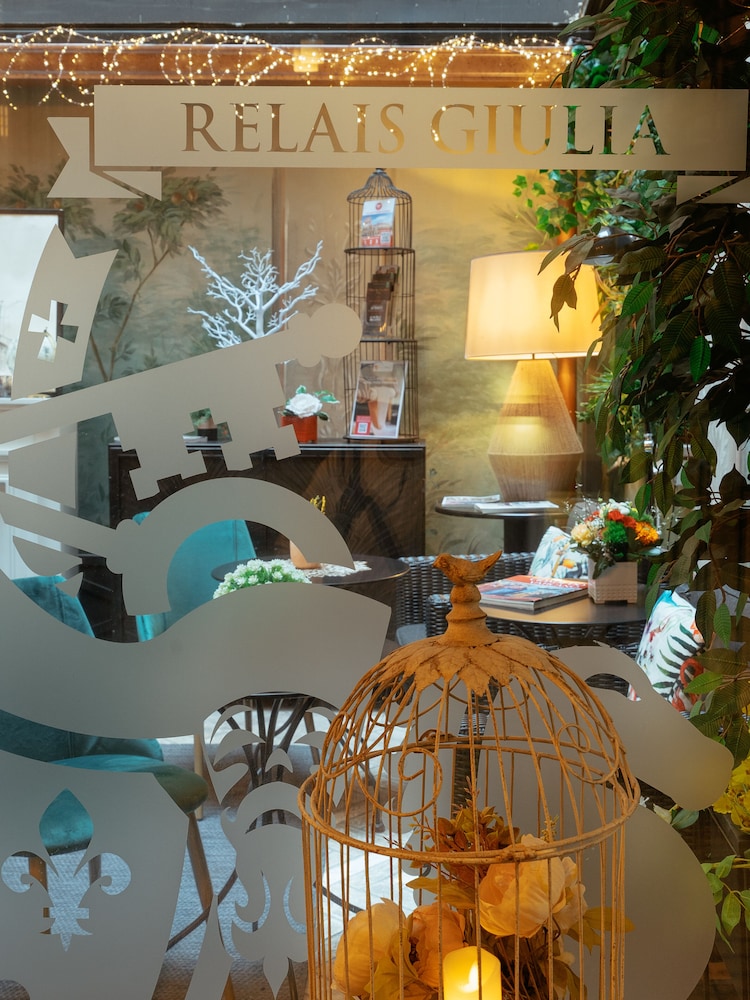 Relais Giulia 6/85