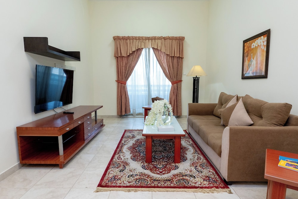 Al Raya Hotel Apartments 48/63