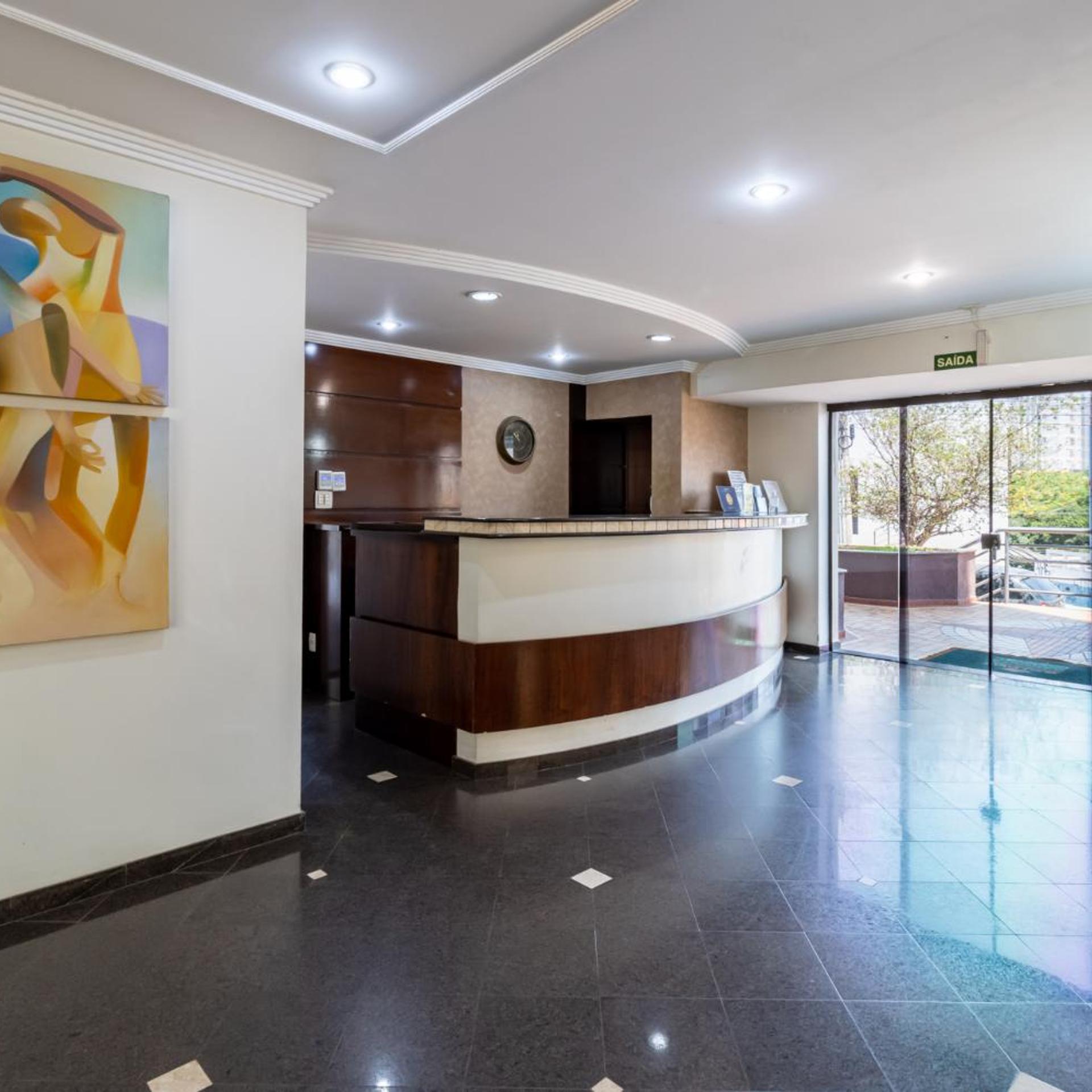 Golden Suite Hotel 4/30