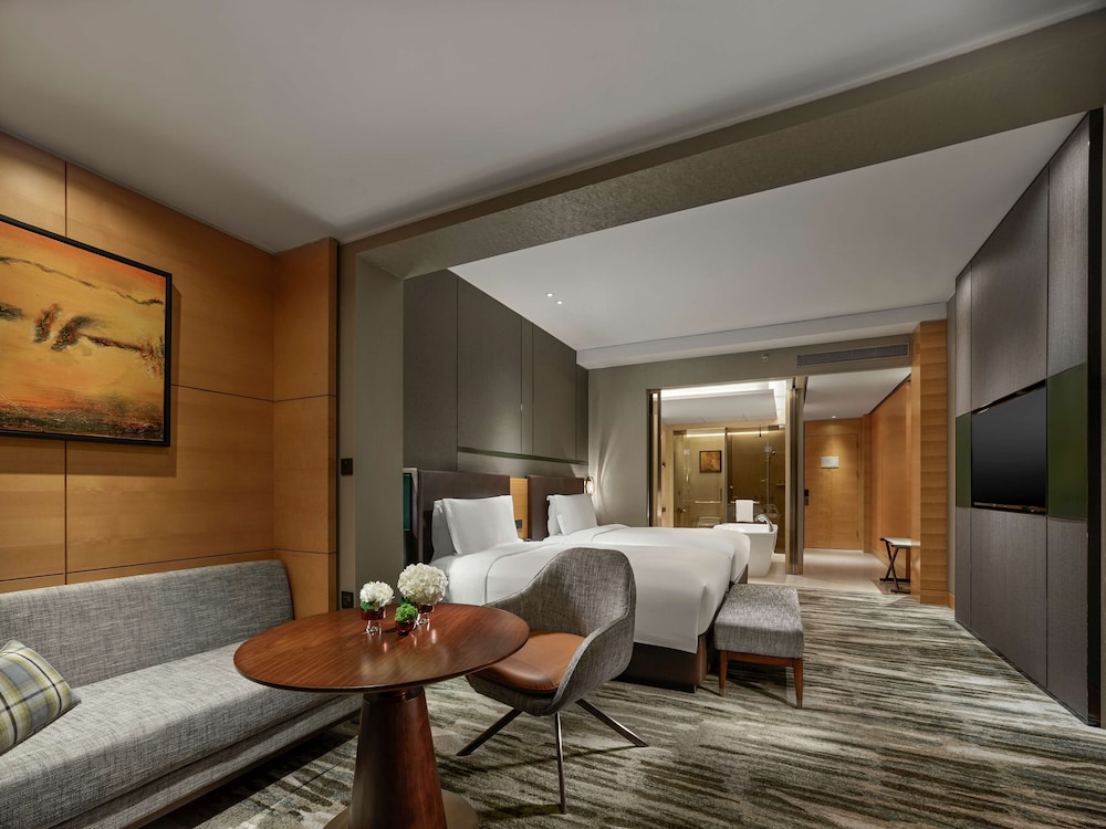 Hilton Shanghai Hongqiao Hotel 13/70