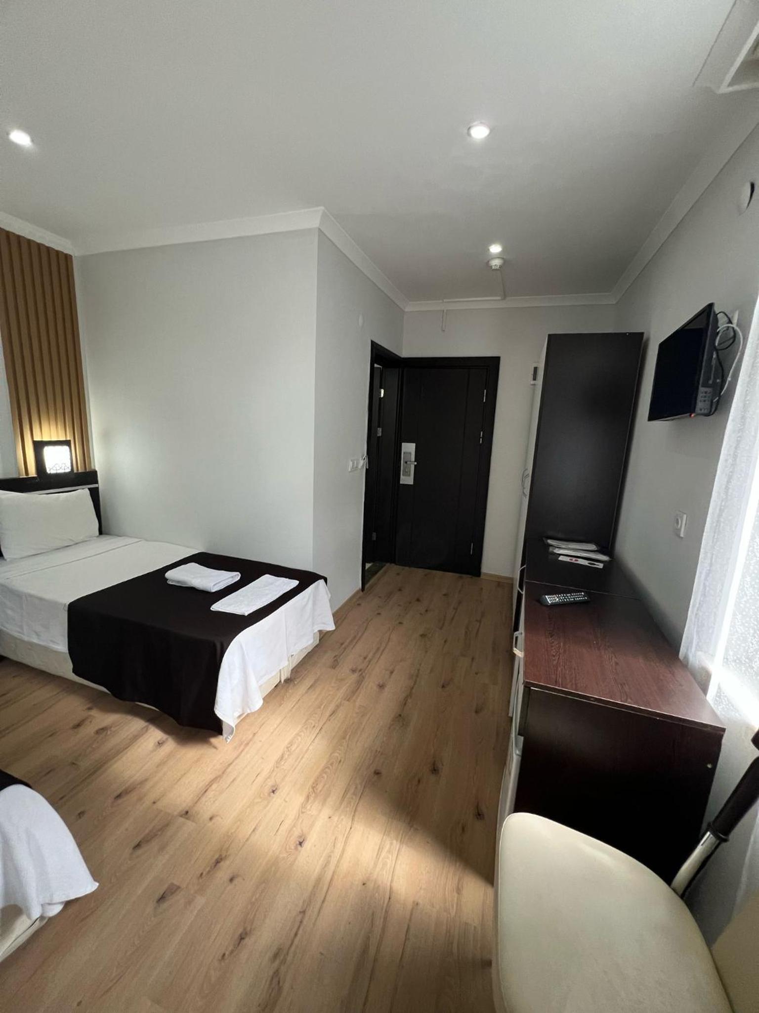 غرفة صغيرة بسرير مزدوج أو سريرين منفصلين، Kolibry Hotel 3/4