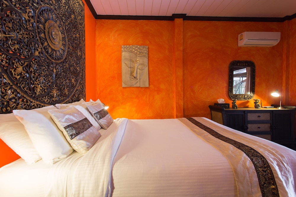 Baan Manu Chang 12/42