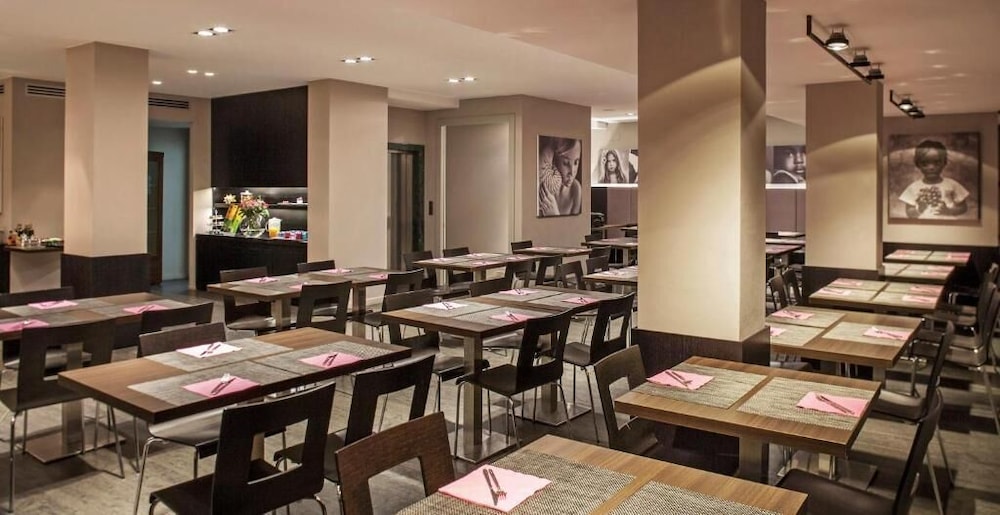 Hotel Ines 43/62