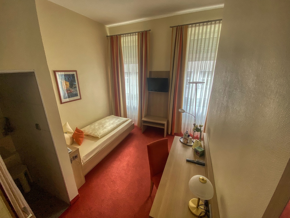 City Partner Hotel Berliner Hof 24/50
