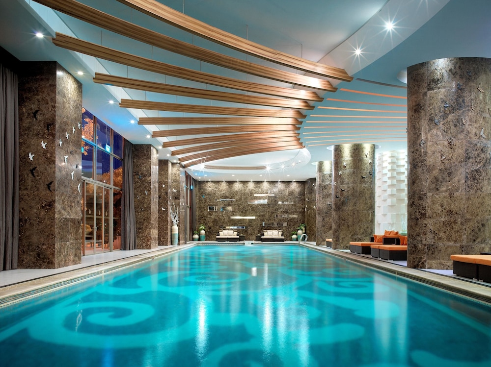 Mission Hills Resort Dongguan 20/50