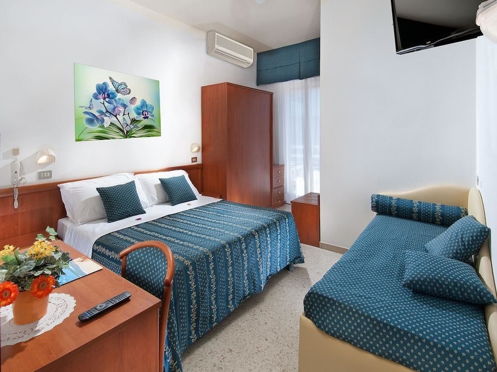 Hotel Caesar 5/31
