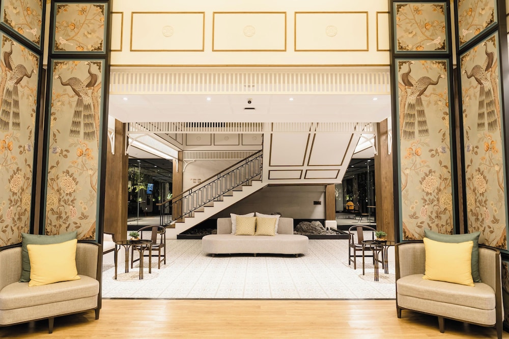Indochina Hotel 4/50