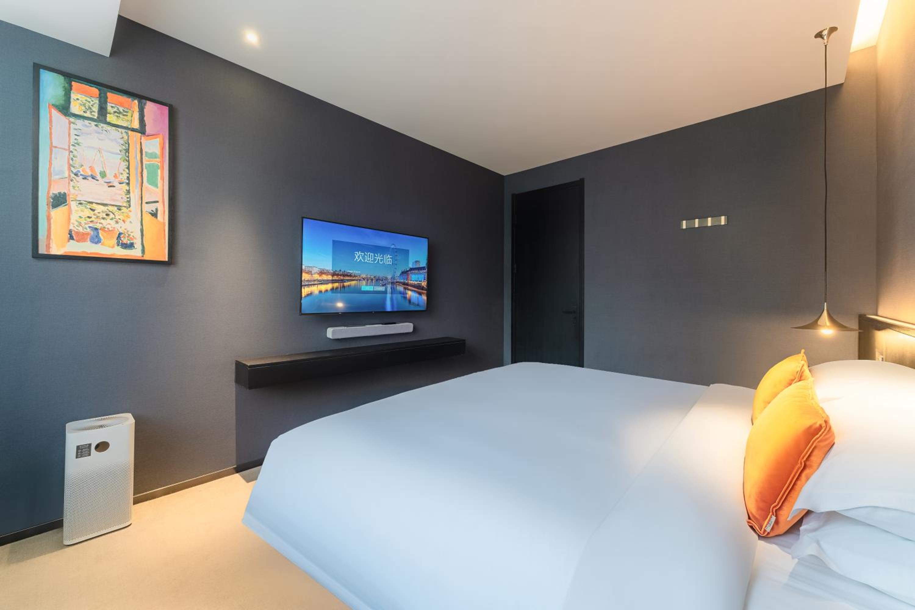 2 BEDROOMS, SUITE, 2 KING BEDS, 2 BATHROOMS