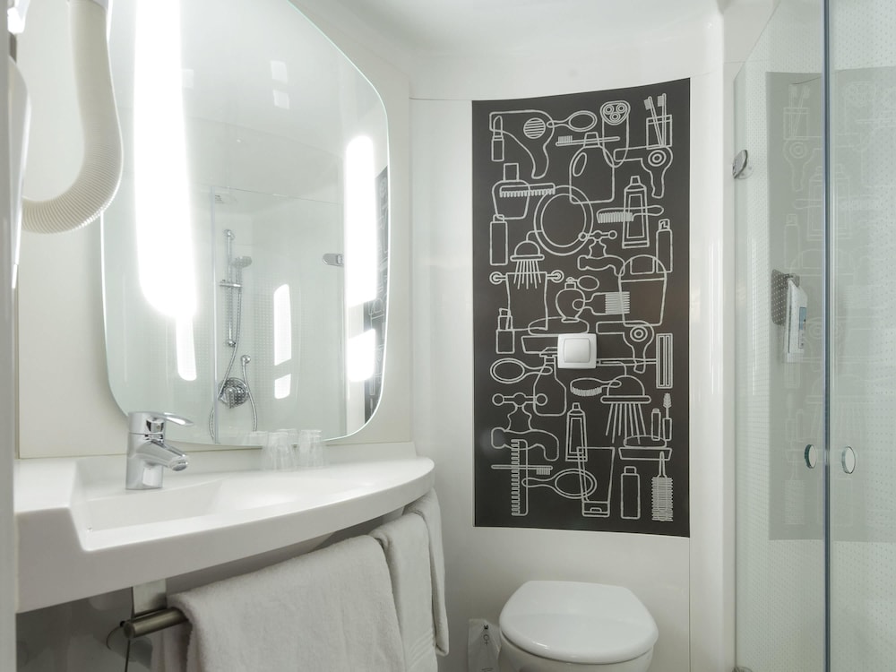 Ibis London Stratford 43/47