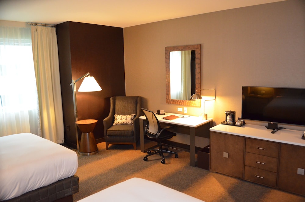 Doubletree By Hilton Reading 16/70
