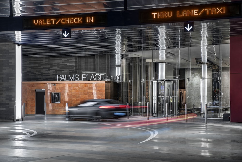 Palms Place 11/61