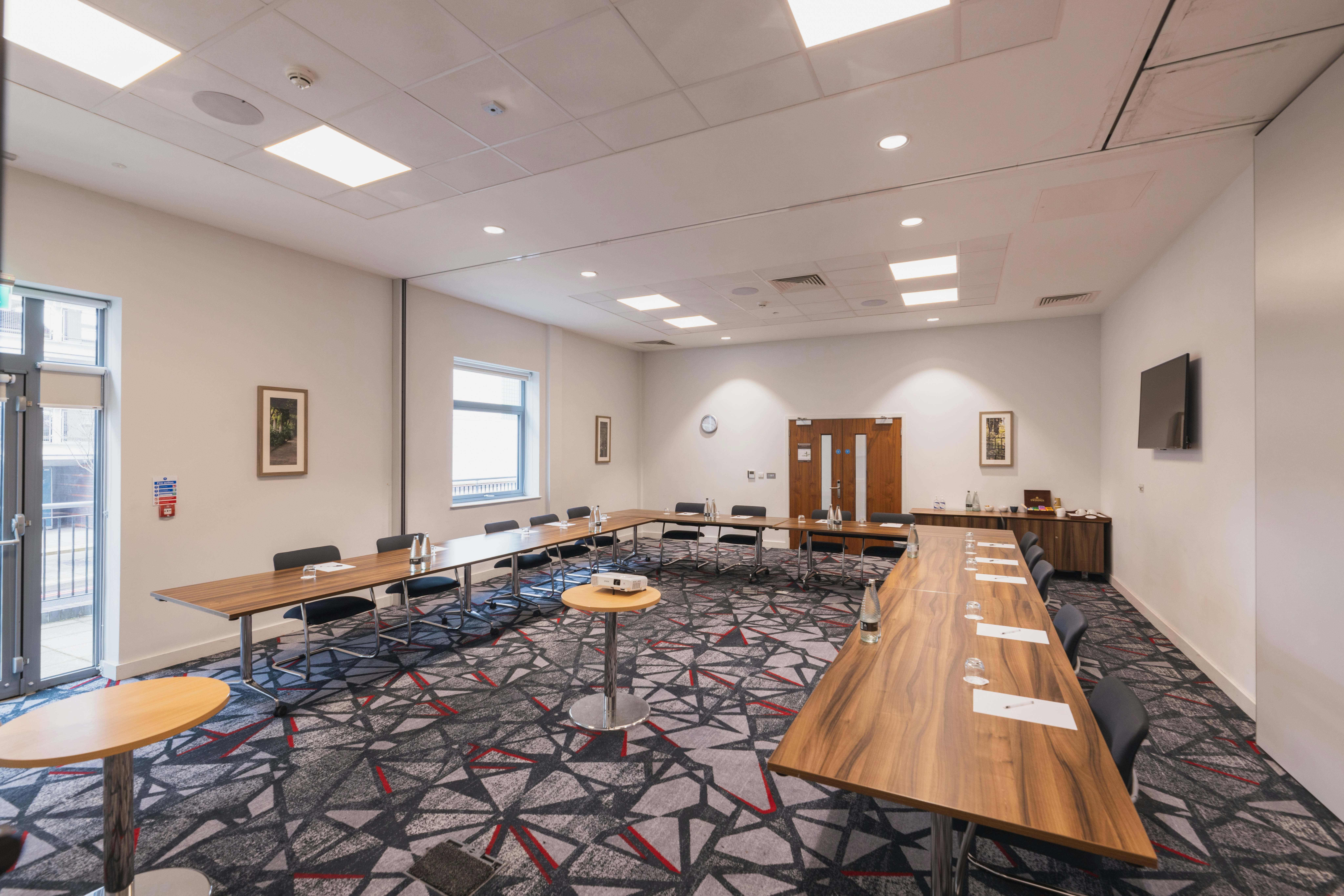 Hilton Garden Inn Birmingham Airport 37/39