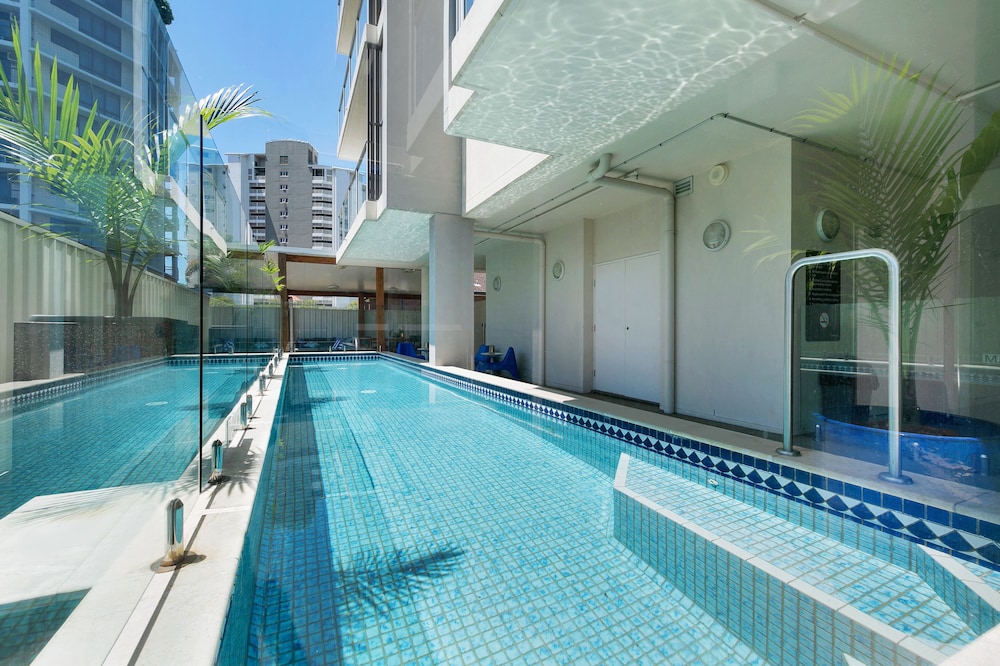 Hotel Diana South Brisbane 38/39